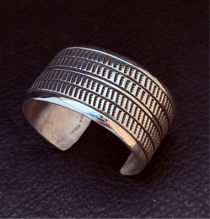 M/L 1 1/4” Radial Bracelet