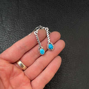 Earrings w/ Kingman TQ