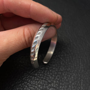 M Seismic Bracelet