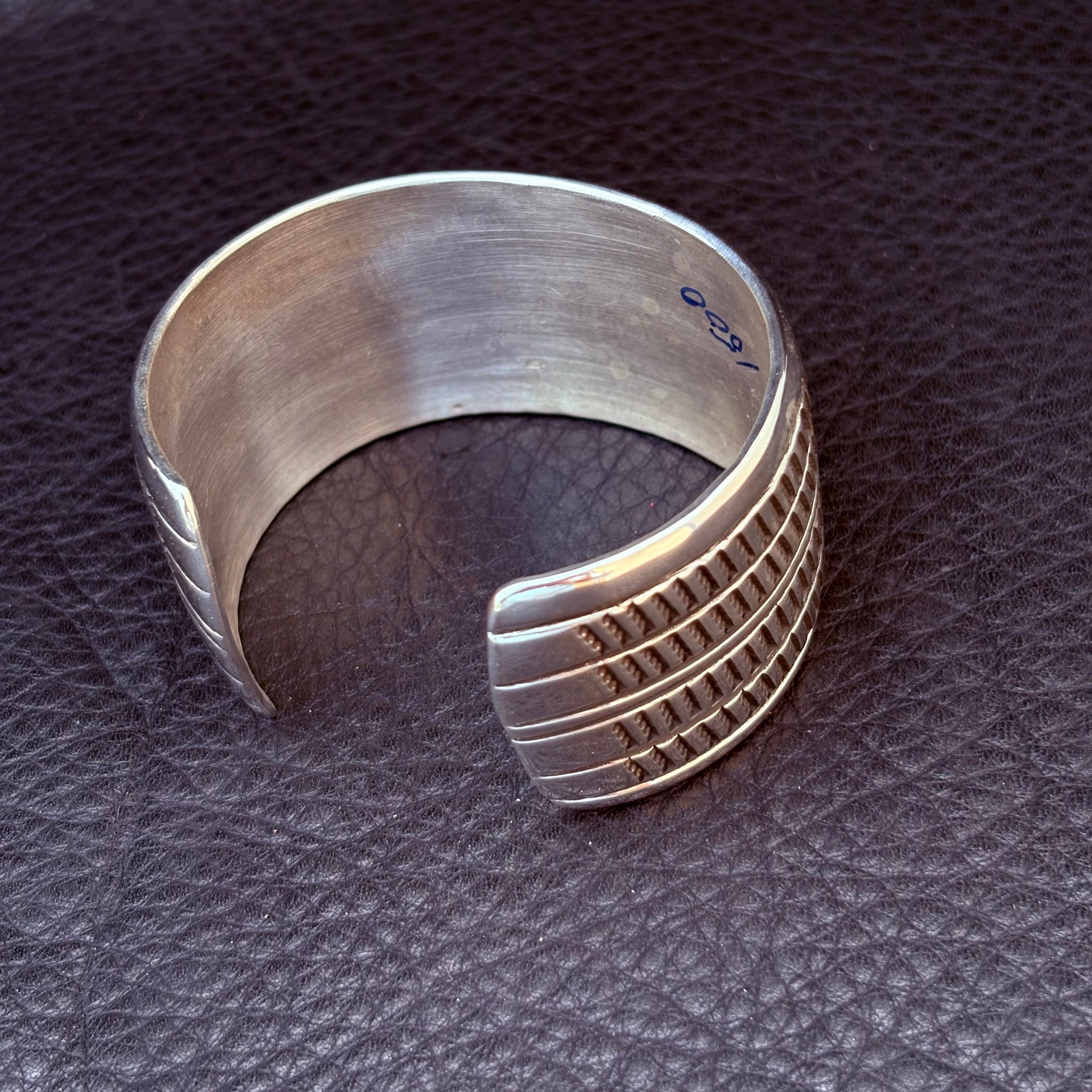 M/L 1 1/4” Radial Bracelet