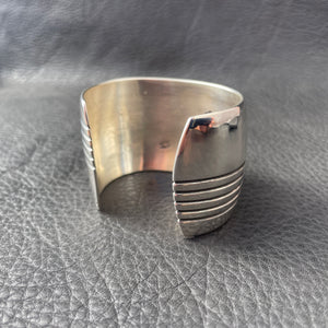 M Lined Cuff w/ Blue Diamond Turquoise