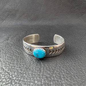 L Momentum Bracelet w/Kingman TQ
