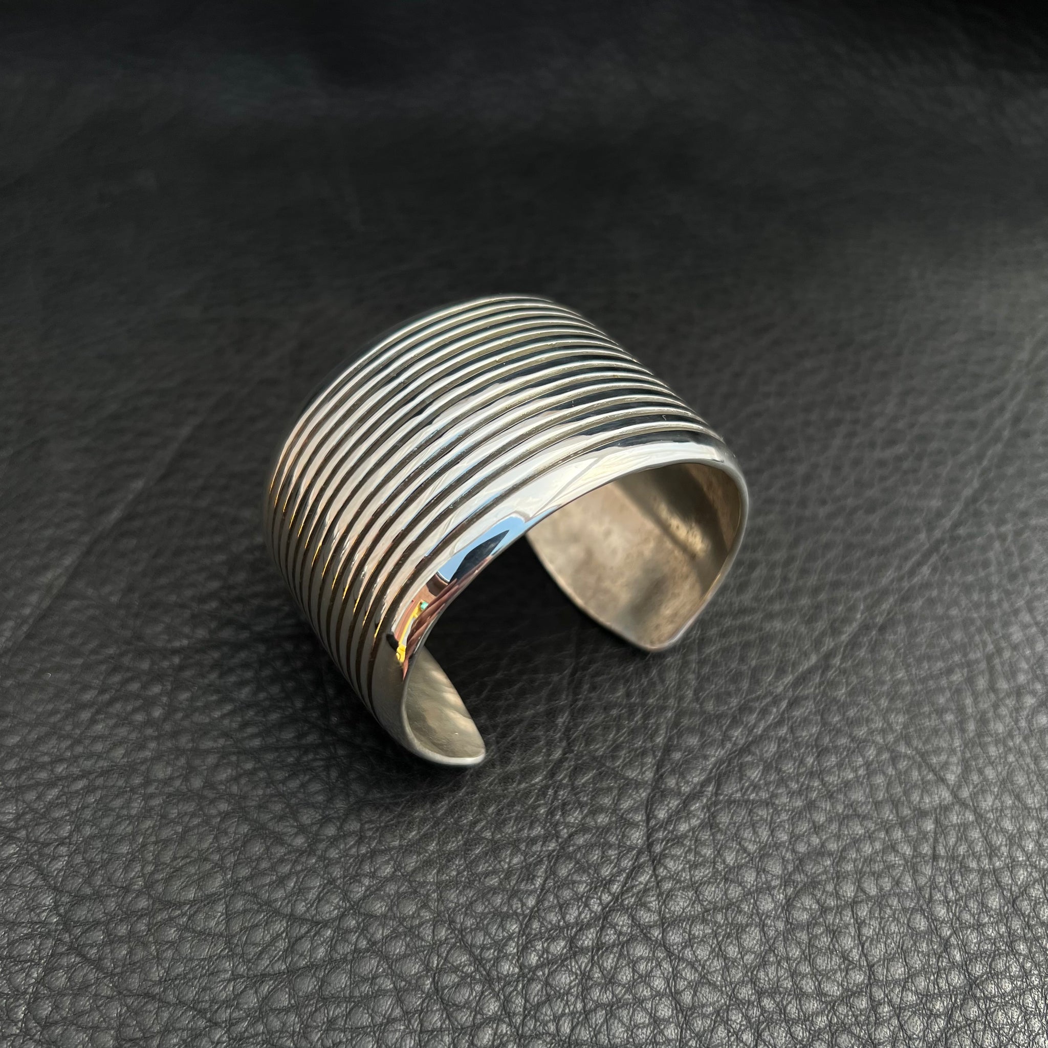 L Wide Lined Ingot Cuff