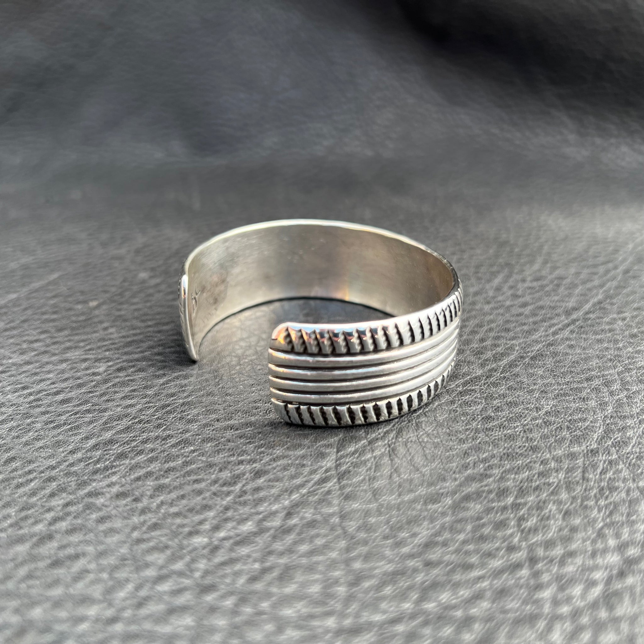M/L 3/4” Radial Bracelet