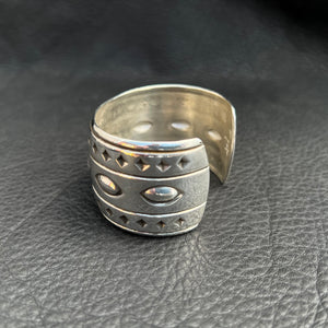 M/L Cuff Bracelet with Repousse Design