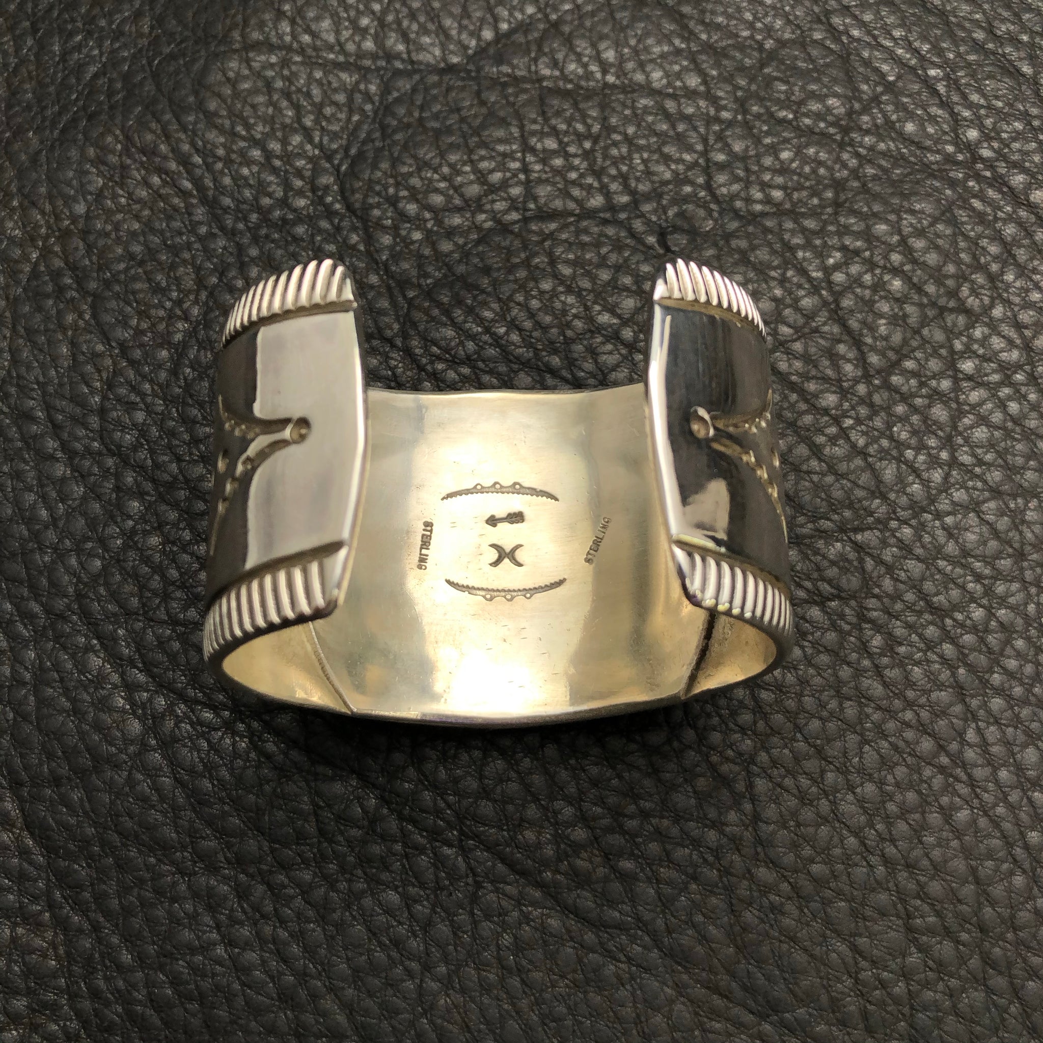 L Heavy Ingot Cuff w/ Red Mountain Turquoise