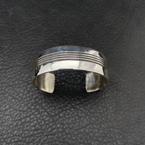 4-Line Cuff